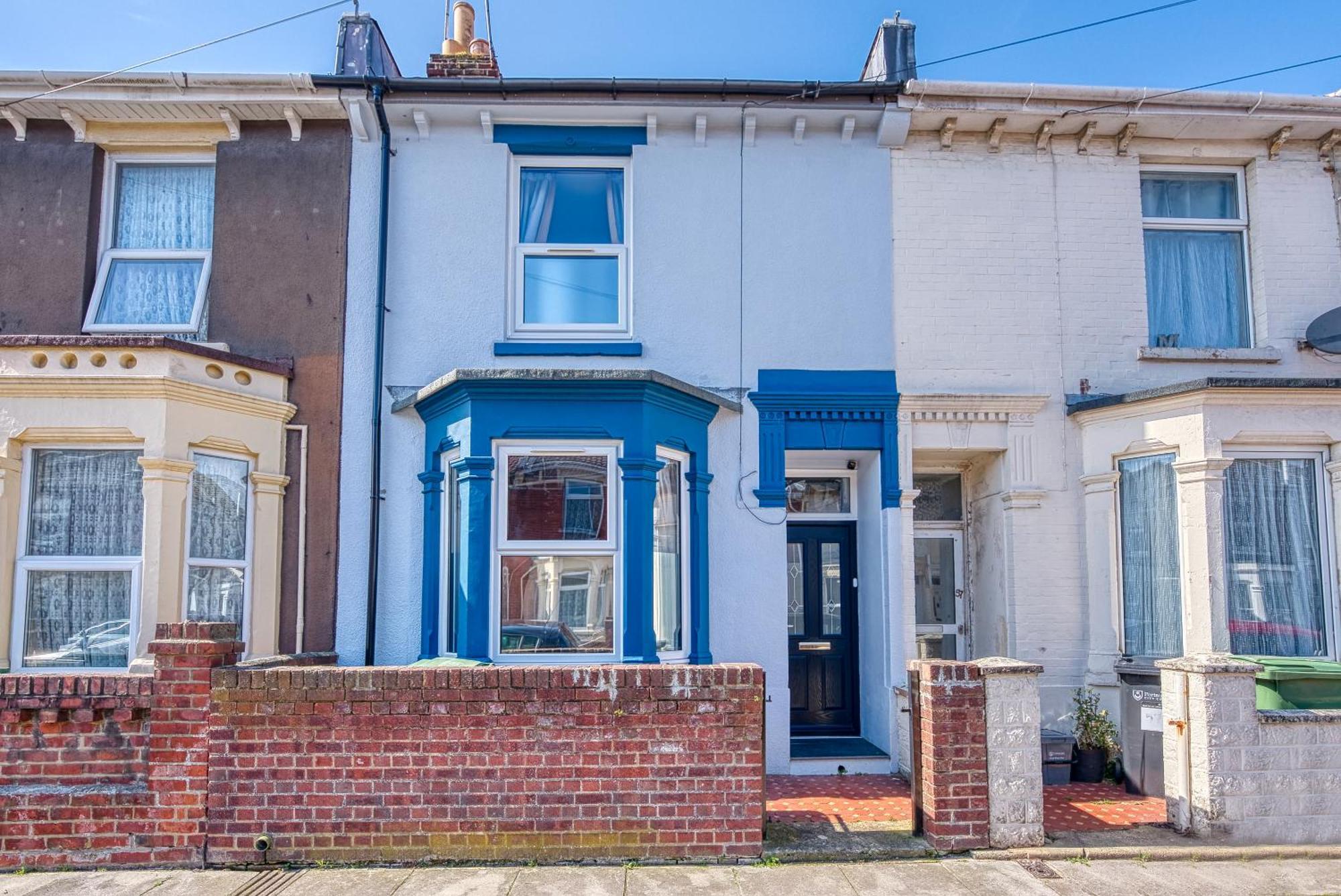 2 Bedrooms Modern, Stunning & Stylish Contractor House, Prime Portsmouth Location With Free Parking Permit, Summer Special Offer!! - By Blue Puffin Stays Exterior photo