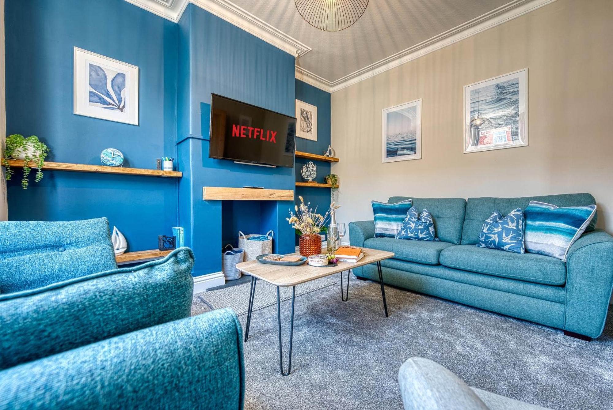 2 Bedrooms Modern, Stunning & Stylish Contractor House, Prime Portsmouth Location With Free Parking Permit, Summer Special Offer!! - By Blue Puffin Stays Exterior photo